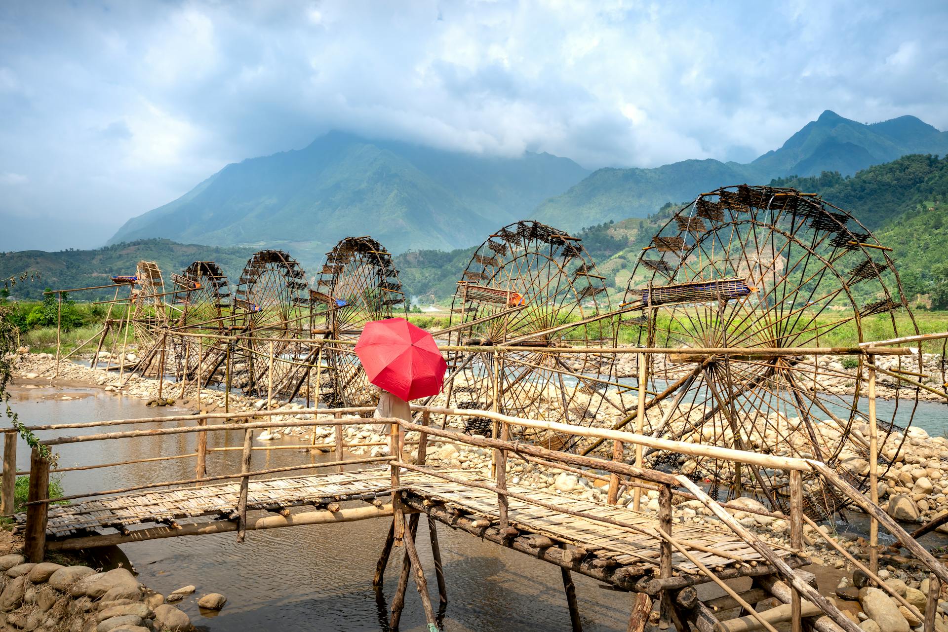 Explore Lao Chai’s safe cultural landscapes with confidence
